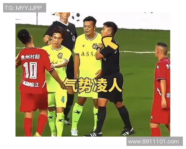 香港足球明星踢人事件引发热议视频曝光引发球迷讨论与反思 香港足球明星踢人事件引发热议视频曝光引发球迷讨论与反思